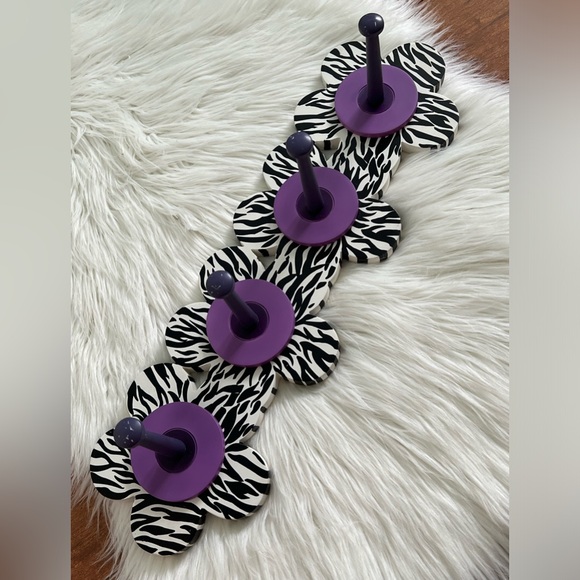 Vintage Bombay Kids Purple Pegged Zebra Clothes/Jewelry Rack - Picture 3 of 12